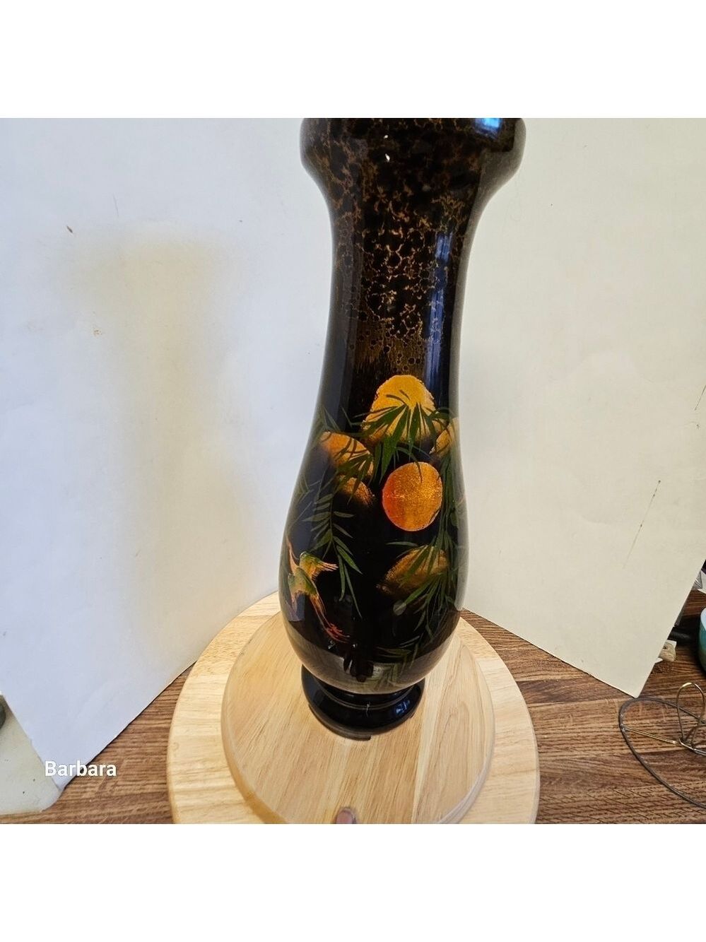 Vintage Japanese-style Hand-painted Lacquered Flying Cranes Vase - Picture 12 of 16